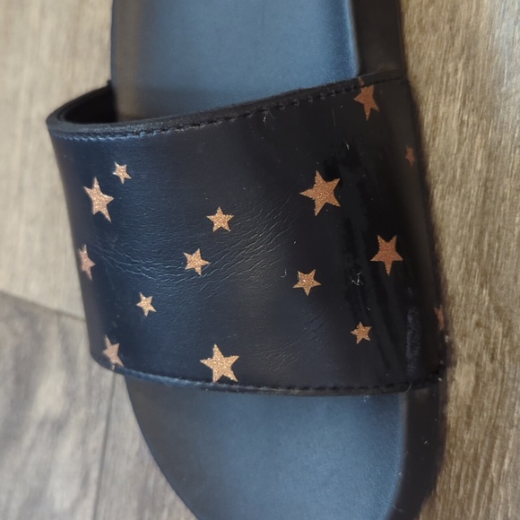 PINK M Slides - Picture 4 of 6